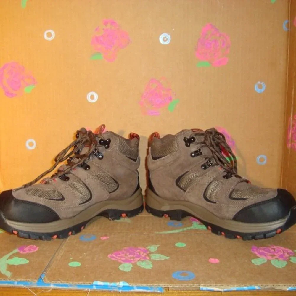 NEVADOS Boomerand Mid Hiking Boots Mens Size 8W
